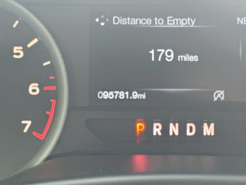 Used 2019 Ford F150 XLT w/ Equipment Group 302A Luxury AWD/4WD image 13