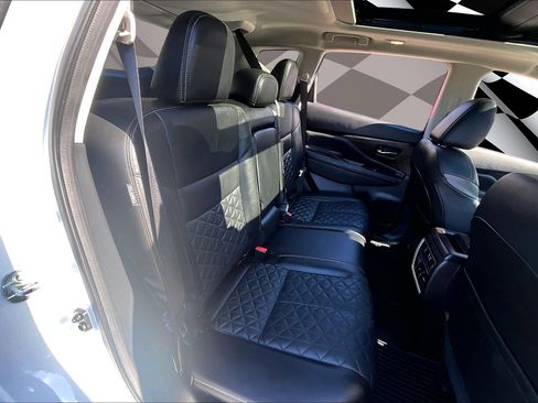 Used 2022 Nissan Murano Platinum w/ Cargo Package image 27