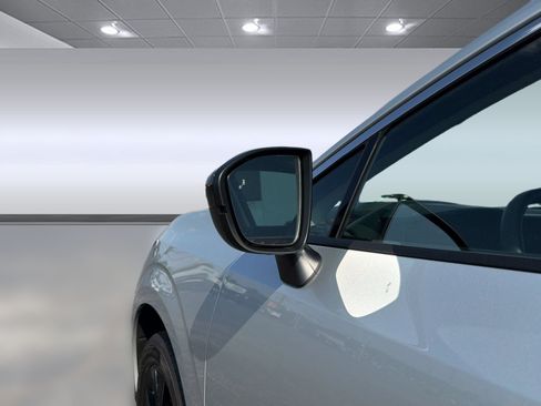 Certified 2025 Nissan Murano SV AWD/4WD image 29