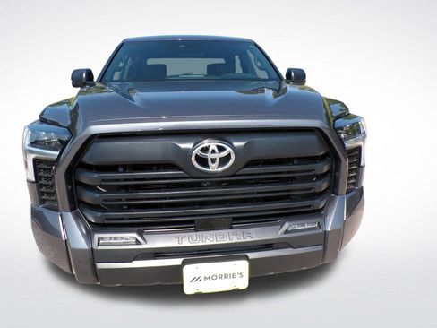 Used 2025 Toyota Tundra SR5 w/ SR5 Premium Package AWD/4WD image 10