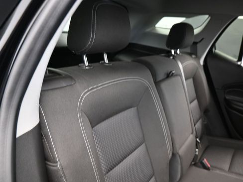 Used 2023 GMC Terrain SLE image 35