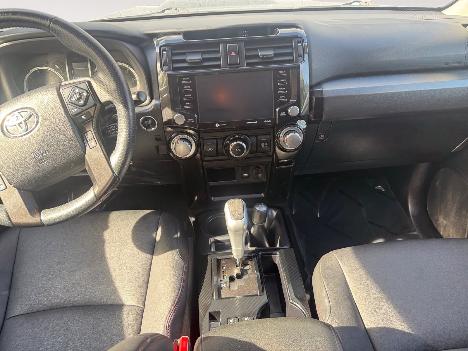 Used 2020 Toyota 4Runner TRD Off-Road Premium w/ Moonroof Package AWD/4WD image 11