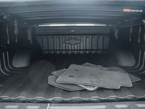Used 2019 Chevrolet Colorado LT w/ LT Convenience Package AWD/4WD image 12