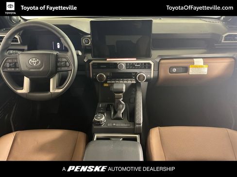 Used 2026 Toyota 4Runner Limited AWD/4WD image 21