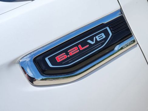 Used 2019 GMC Sierra 1500 Denali w/ Technology Package AWD/4WD image 12