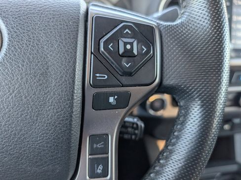 Used 2023 Toyota Tacoma TRD Sport image 13