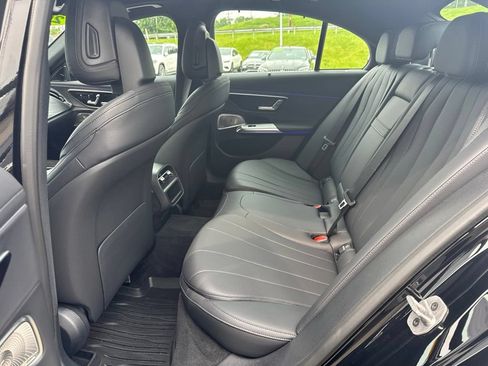 Used 2026 Mercedes-Benz E 350 4MATIC Sedan image 25