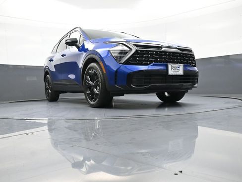 Certified 2025 Kia Sportage X-Line w/ Premium Package AWD/4WD image 29