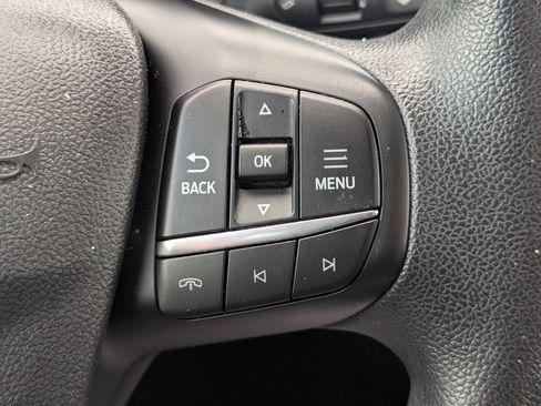 Used 2025 Ford Escape Active AWD/4WD image 22
