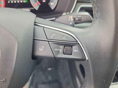 Used 2023 Audi A4 2.0T Premium Plus w/ Premium Plus Package AWD/4WD image 28