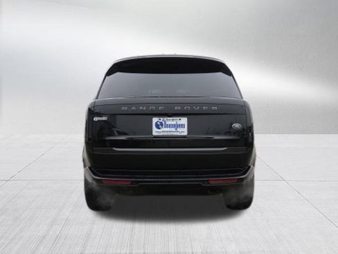 Used 2023 Land Rover Range Rover SE image 4