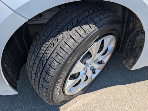 Used 2026 Toyota Corolla LE image 21