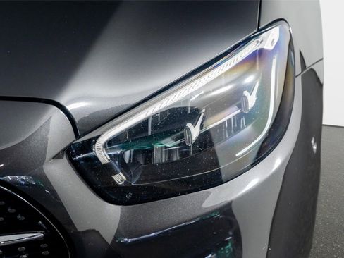 Used 2023 Mercedes-Benz E 450 Cabriolet w/ AMG Line image 25