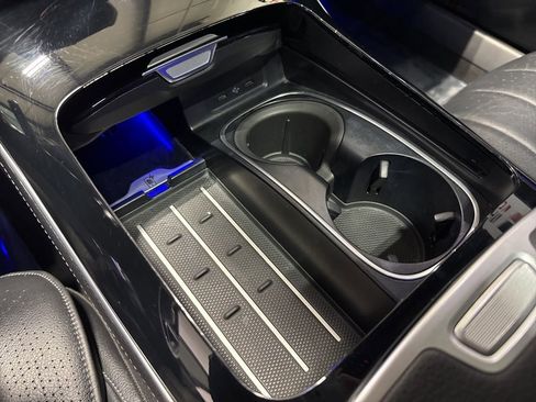 Used 2023 Mercedes-Benz S 500 4MATIC w/ AMG Line image 16