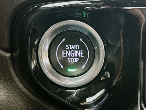 Used 2024 Chevrolet Silverado 1500 LTZ image 27