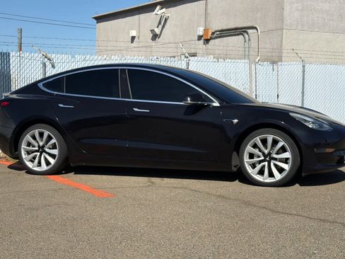 Used 2018 Tesla Model 3 AWD/4WD image 6