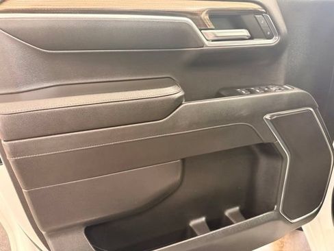Used 2023 Chevrolet Silverado 1500 RST AWD/4WD image 10