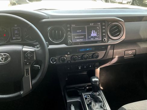 Used 2023 Toyota Tacoma TRD Sport w/ Black Out Package (TMS) AWD/4WD image 8