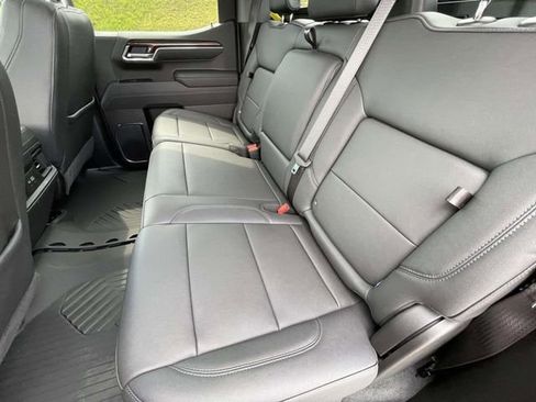 Certified 2025 Chevrolet Silverado 1500 LT Trail Boss w/ Convenience Package II image 27