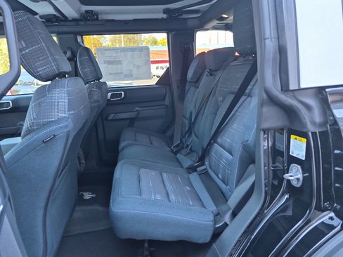 New 2025 Ford Bronco Heritage Edition image 13