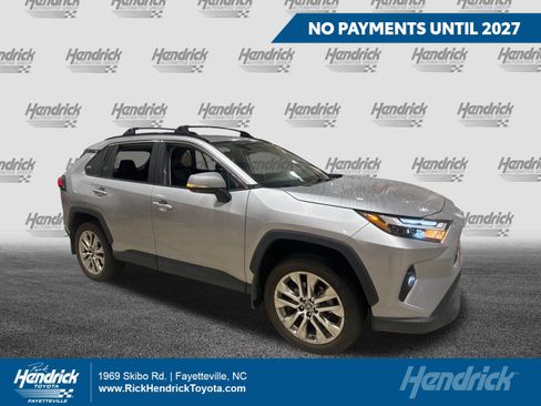 Used 2025 Toyota RAV4 XLE Premium w/ Weather Package FWD image 1
