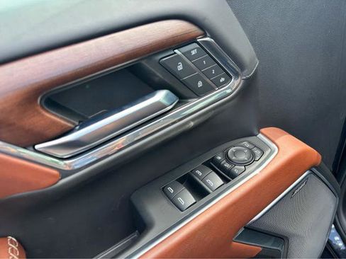 Used 2024 GMC Sierra 2500 Denali Ultimate w/ LPO, GMC Protection Package image 21