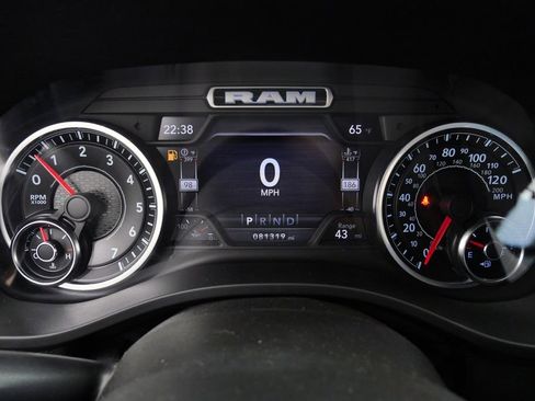 Used 2022 RAM 1500 Big Horn AWD/4WD image 23