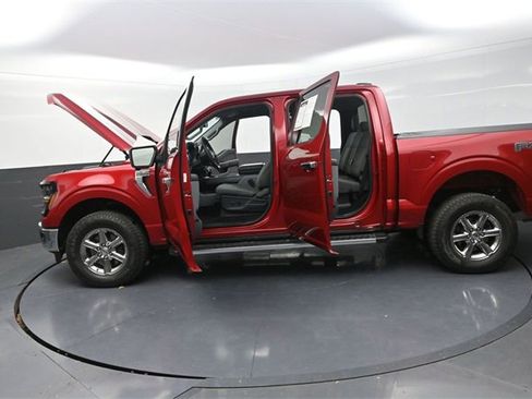 Used 2024 Ford F150 XLT w/ FX4 Off-Road Package image 28