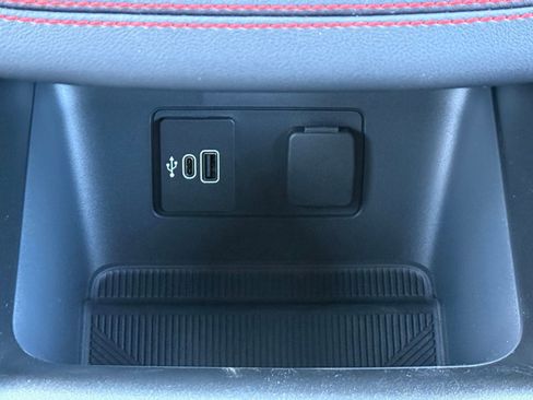 New 2026 Ford Explorer ST-Line image 28