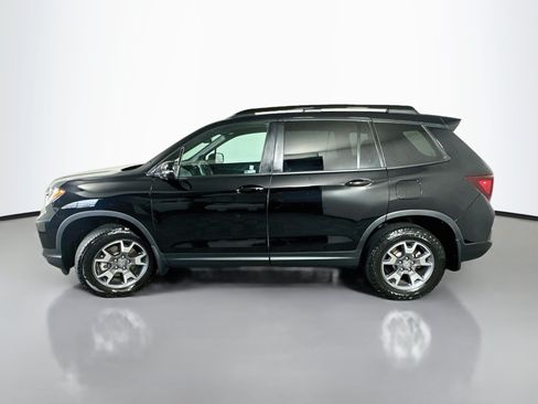 Used 2023 Honda Passport TrailSport image 4