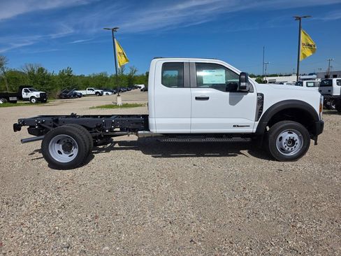 New 2026 Ford F450 XL w/ Snow Plow Prep Package AWD/4WD image 9