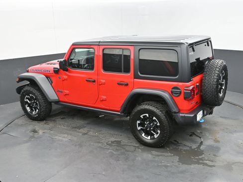 Used 2024 Jeep Wrangler Unlimited Rubicon 4xe image 37
