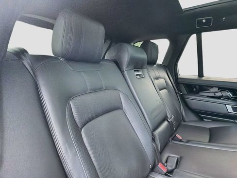 Used 2020 Land Rover Range Rover HSE AWD/4WD image 30