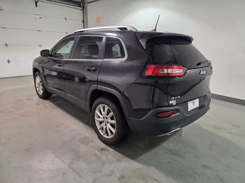 Used 2016 Jeep Cherokee Limited AWD/4WD image 5