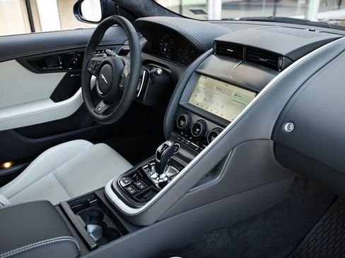 New 2024 Jaguar F-TYPE R image 26