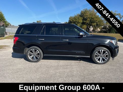 Used 2020 Ford Expedition Platinum image 2