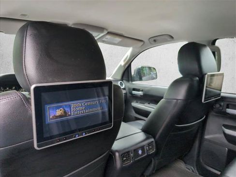 Used 2021 Toyota Tundra SR5 RWD image 17