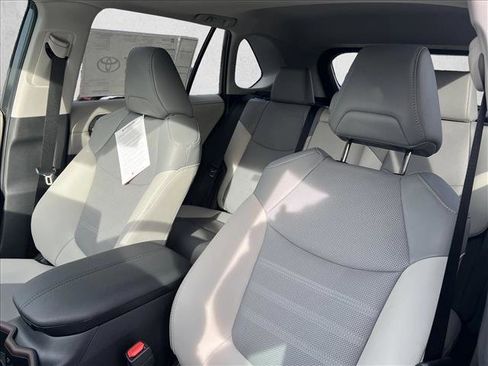 New 2025 Toyota RAV4 Limited image 15