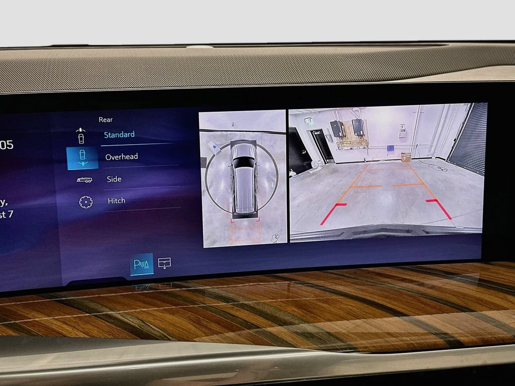 Used 2025 Cadillac Escalade ESV Sport Platinum AWD/4WD image 15