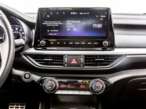 Used 2024 Kia Forte GT-Line w/ GT-Line Premium Package FWD image 19