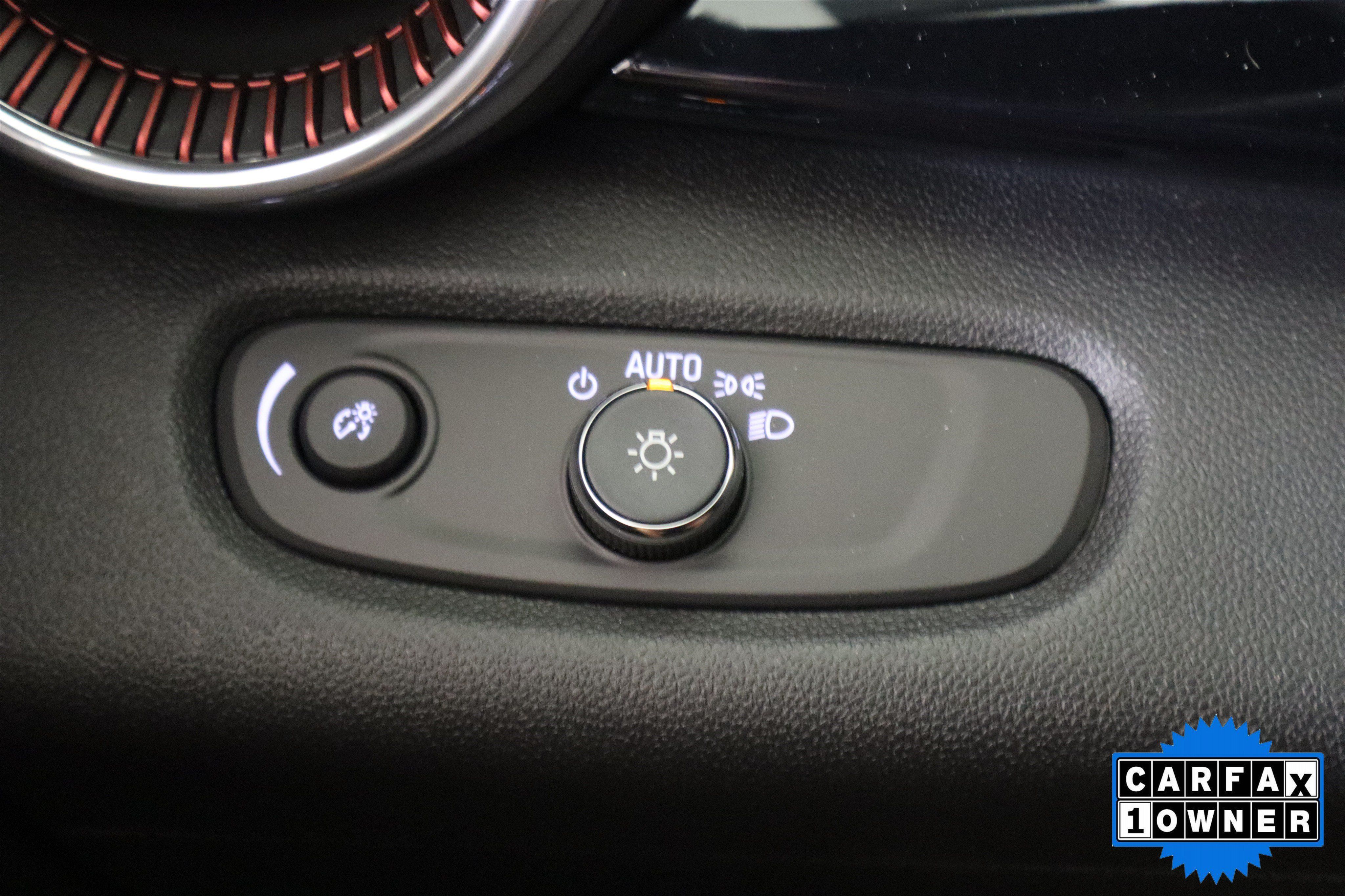 Used 2026 Chevrolet Trax RS w/ Driver Confidence Package FWD image 34