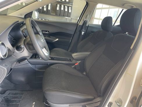Certified 2024 Nissan Kicks SV FWD image 10