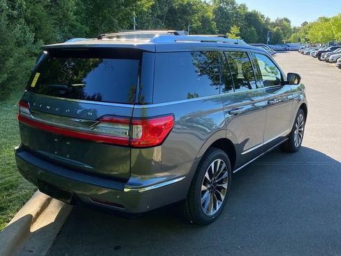 Certified 2021 Lincoln Navigator Reserve w/ Luxury Package AWD/4WD image 33