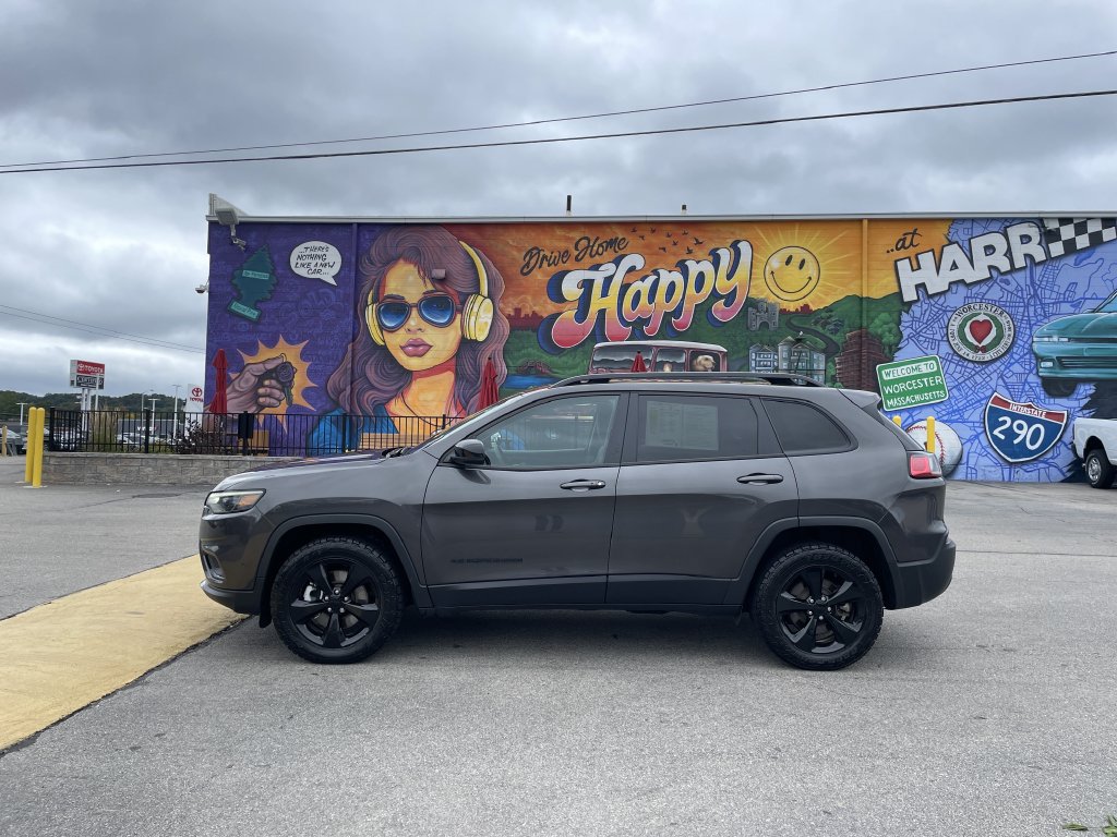 Certified 2023 Jeep Cherokee Altitude Lux w/ Lux Elite Package AWD/4WD image 2