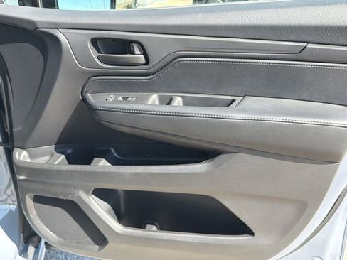 Used 2025 Honda Odyssey Sport-L image 28