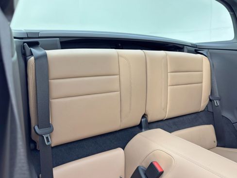 Used 2022 Porsche 911 Targa 4S w/ Premium Package image 42