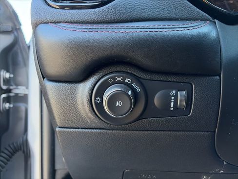 Used 2021 Dodge Durango R/T w/ Blacktop Package image 16