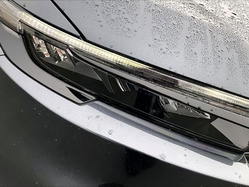 Used 2026 Honda CR-V Sport Touring image 27