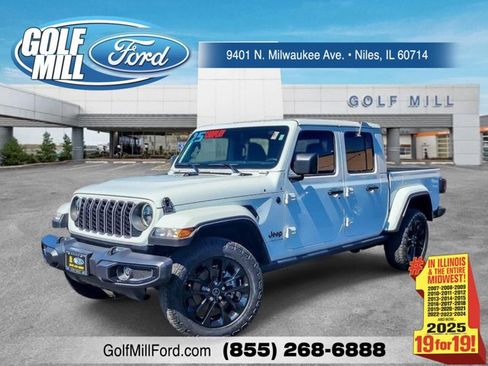 Used 2025 Jeep Gladiator Sport image 1