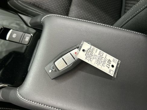 New 2026 Mitsubishi Outlander ES AWD/4WD image 12